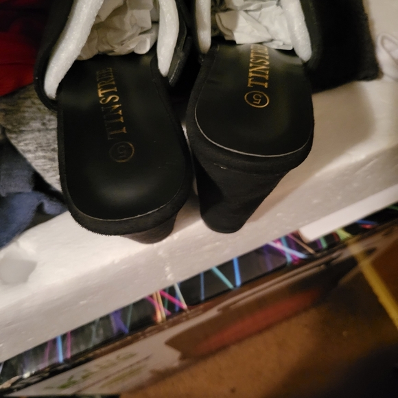 Wedges - Picture 5 of 5